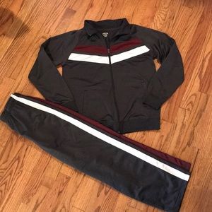boys jogging suit